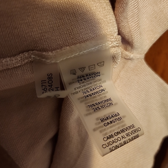 Calvin Klein Woman's Size L soft logo block designer knit sweater - Picture 3 of 9